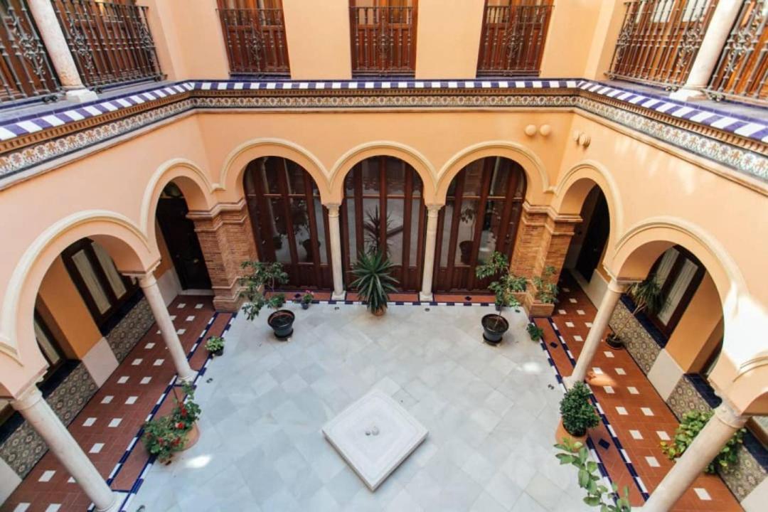 New With Height- 2bd 1bth- Pajaritos Sevilha