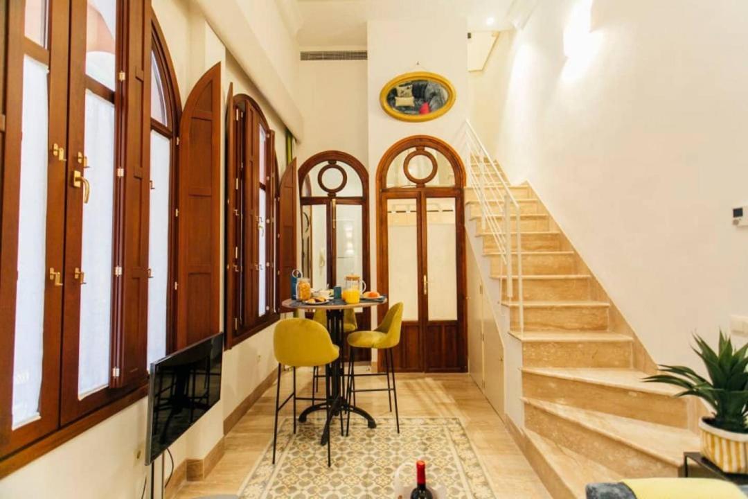 New With Height- 2bd 1bth- Pajaritos * Sevilha
